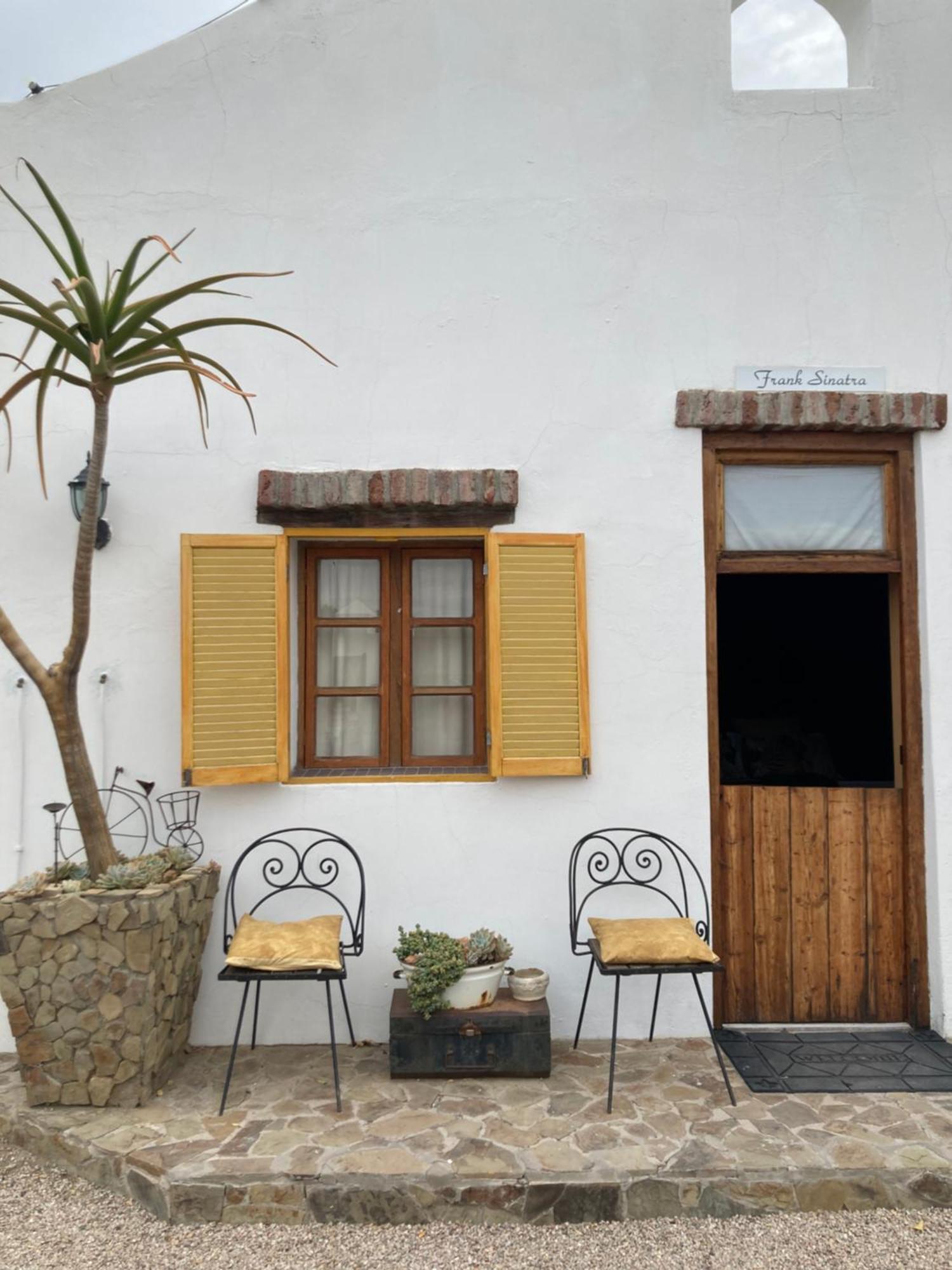 Villa Contessa Beaufort West Exterior photo