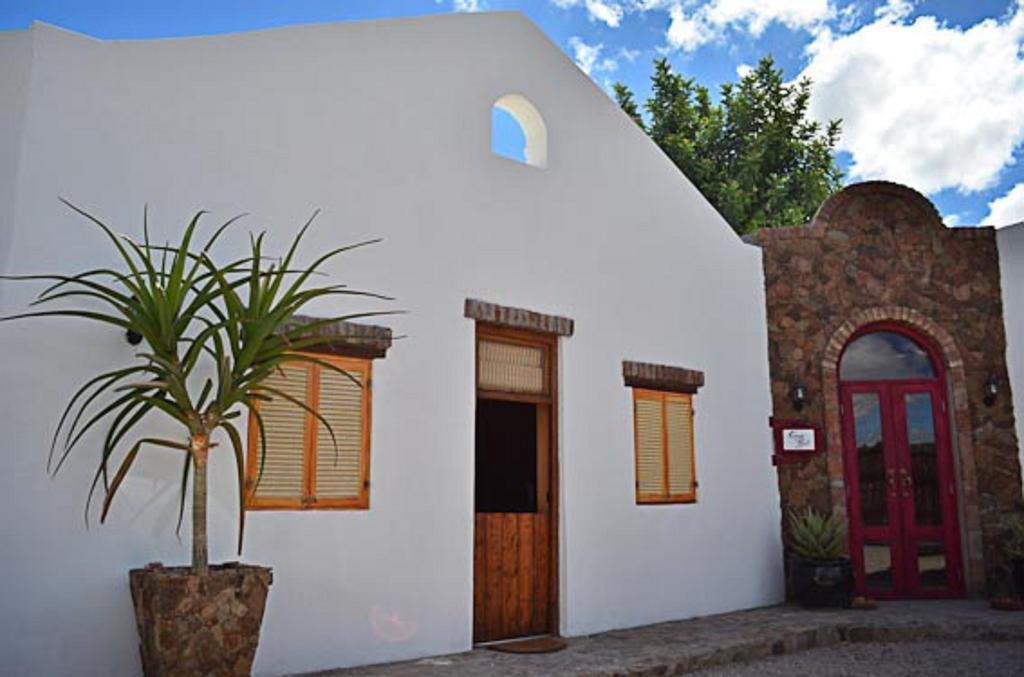 Villa Contessa Beaufort West Exterior photo